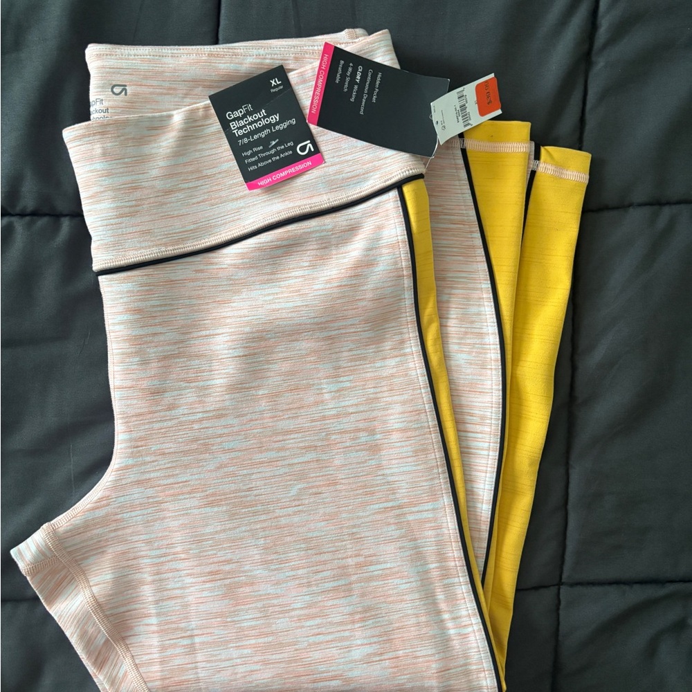 GAPFit Technology Compression Legging - Peach Heather with Yellow Trim